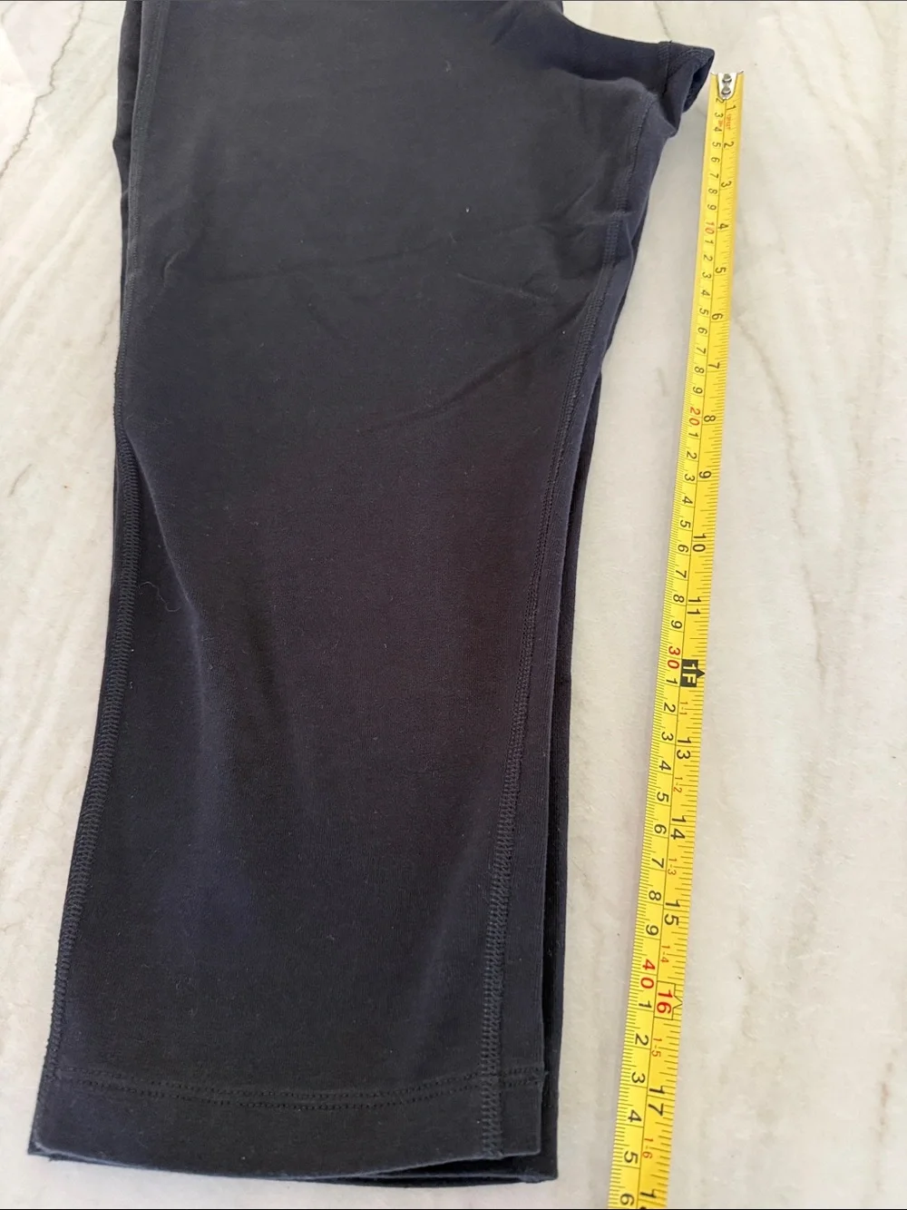 Nike stretchy capri